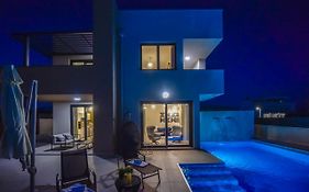 Villa Sara - Private Infinity Pool